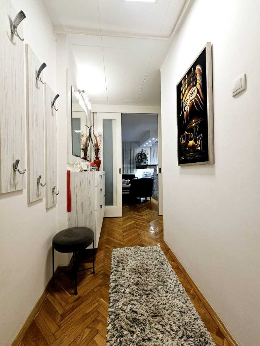 Jade Deluxe Apartmani