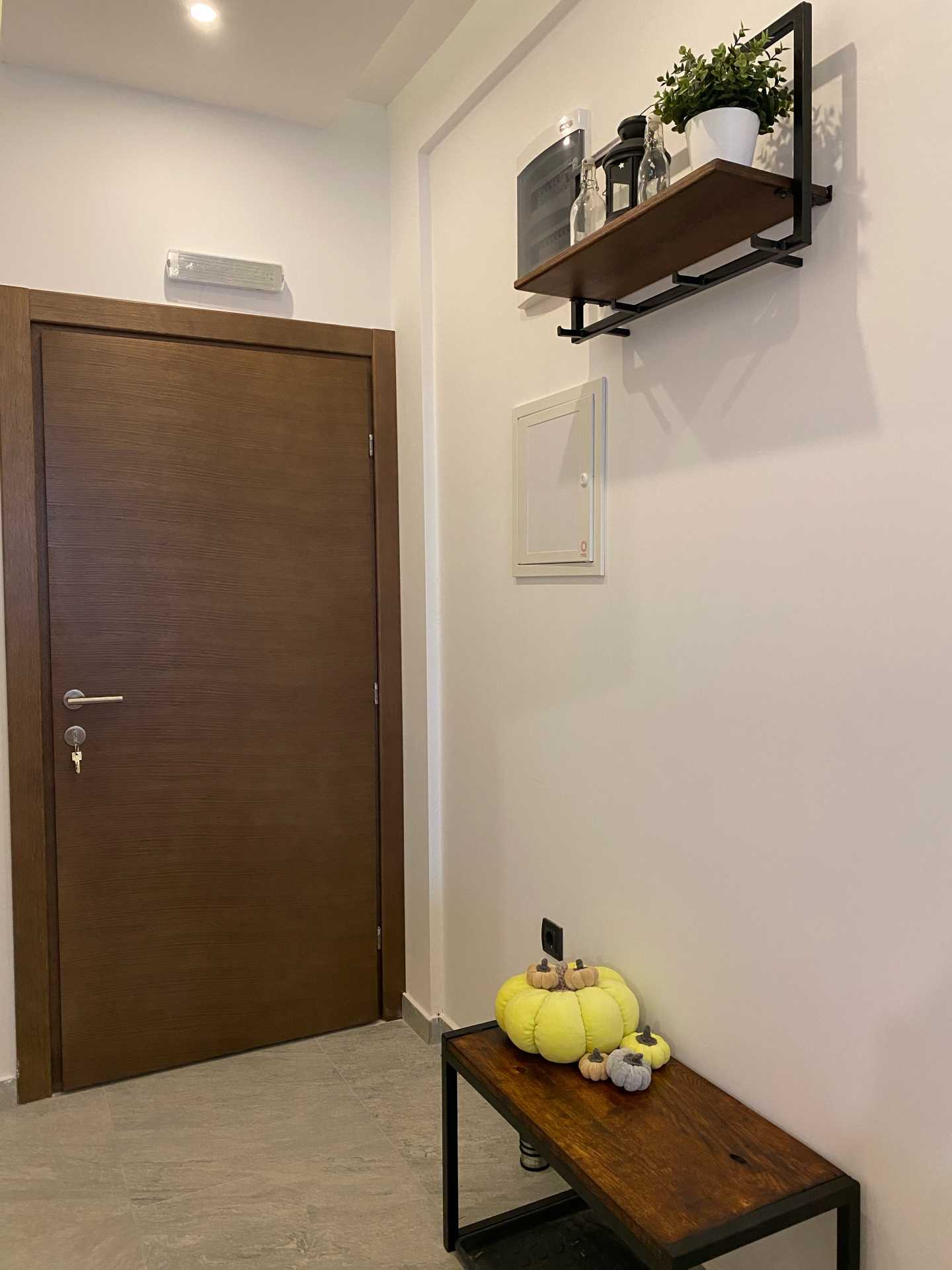 Milmari Lux N8