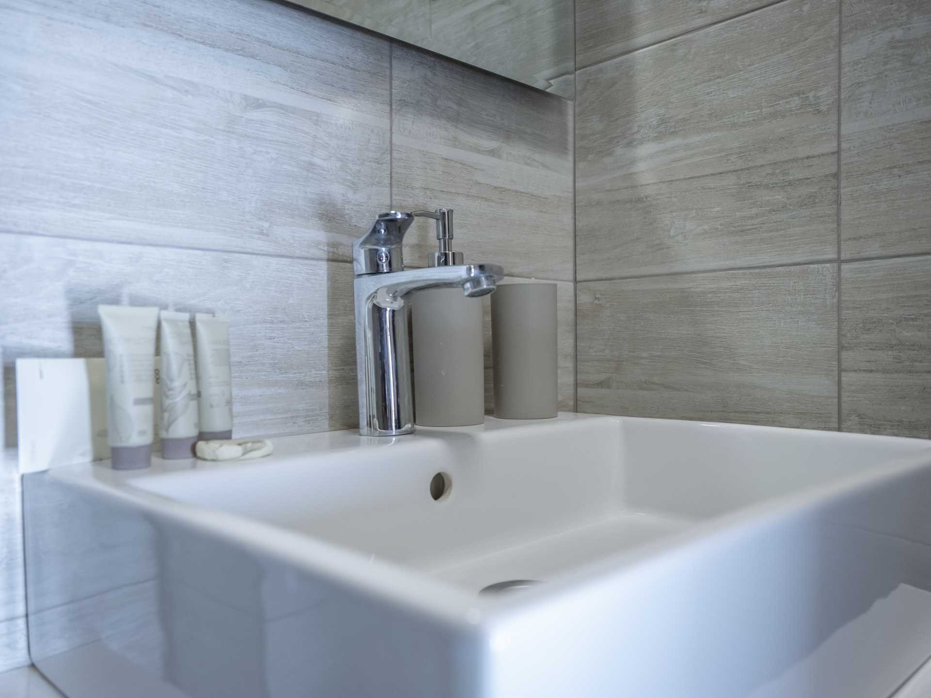 Belvedere Hills apartments and spa