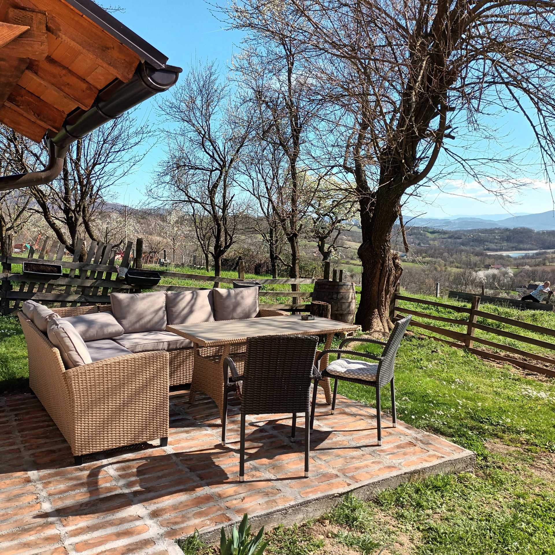 Apartman Mica i Živo