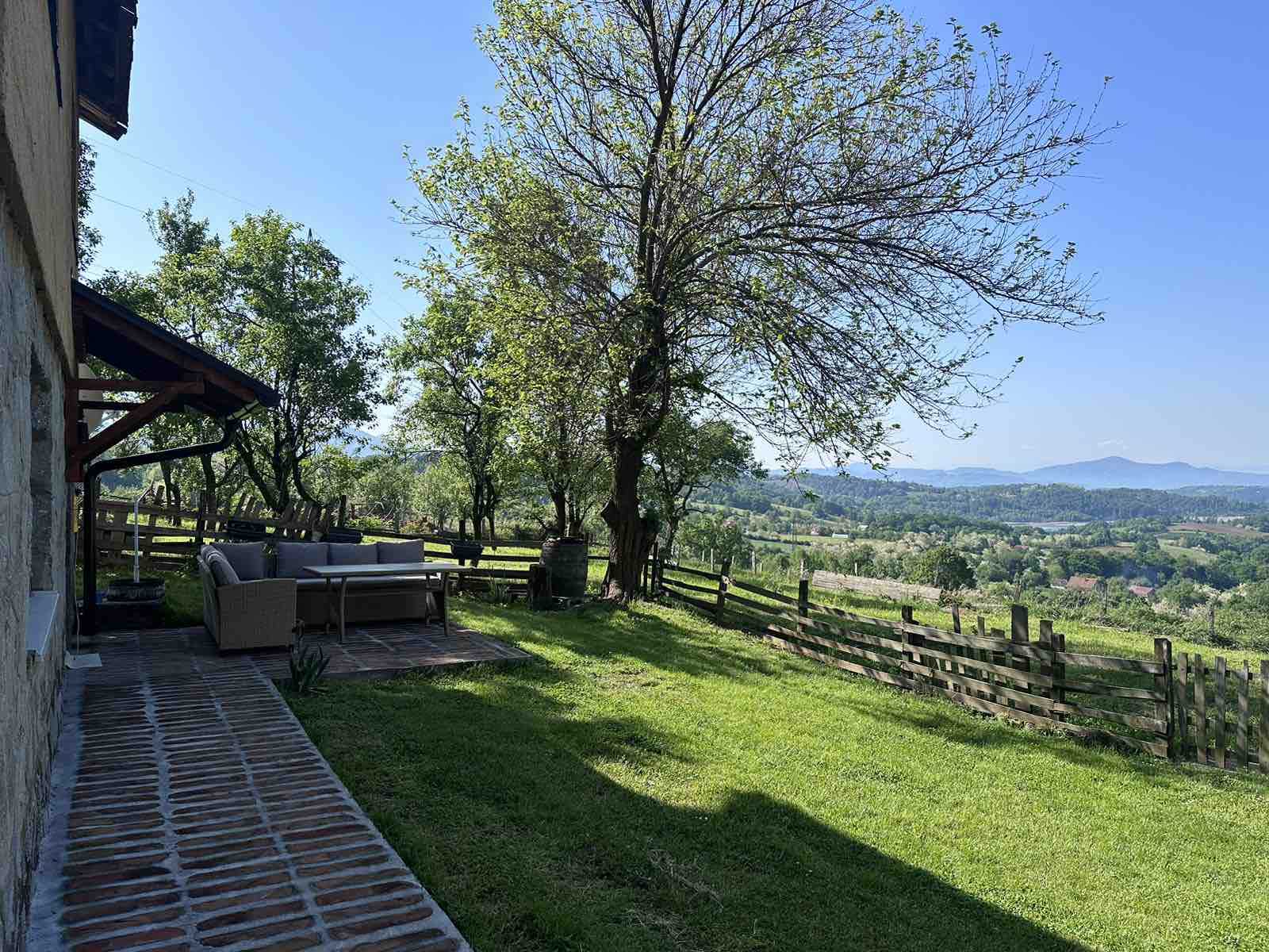 Apartman Mica i Živo
