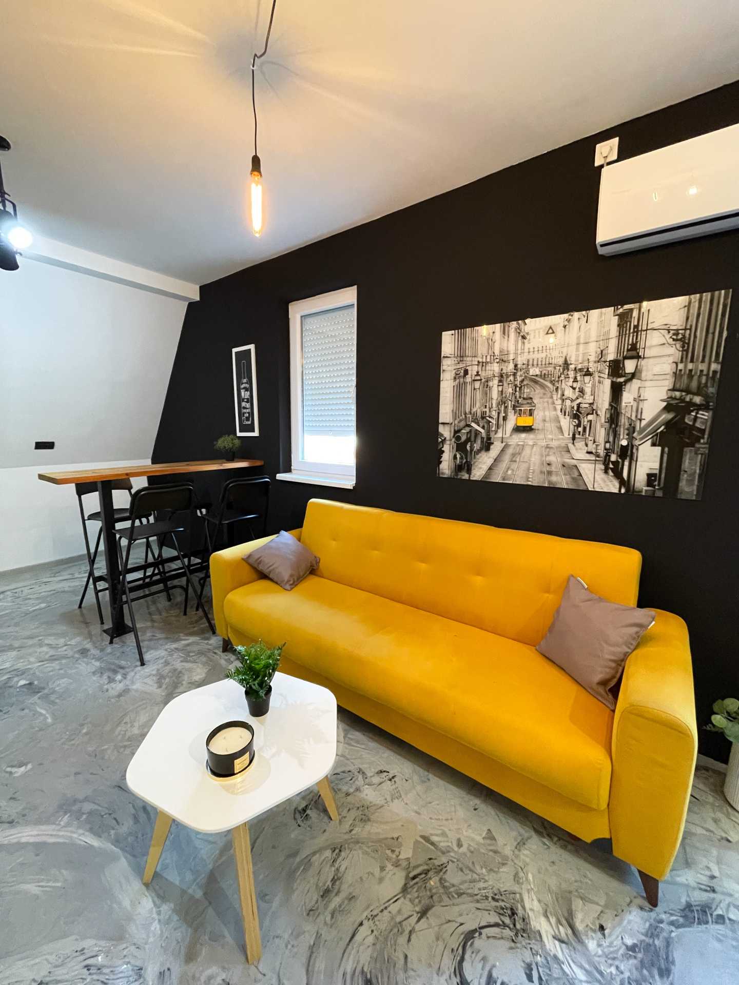 Hedonist-Boulevard Stayhouse