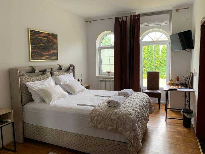 Diplomat Haven Novi Sad 4*
