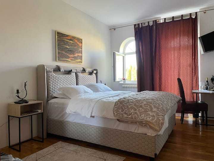 Diplomat Haven Novi Sad 4*